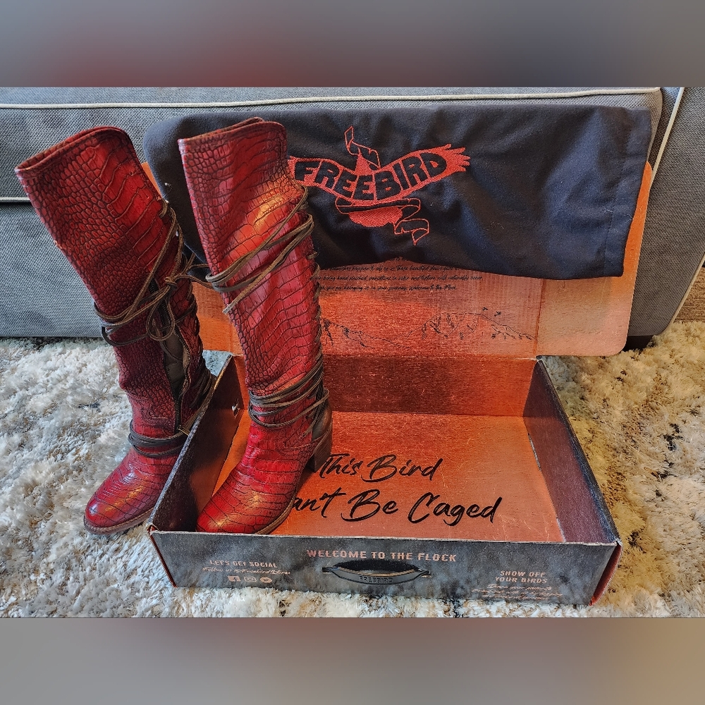 Freebirds Coal Boot Red Crocodile Size 8
